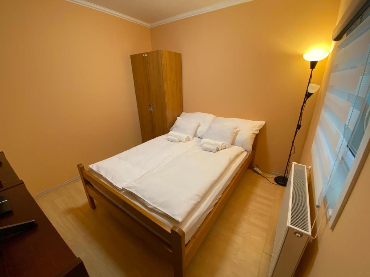 Rev1 Vendeghaz Apartment Révfülöp Екстериор снимка
