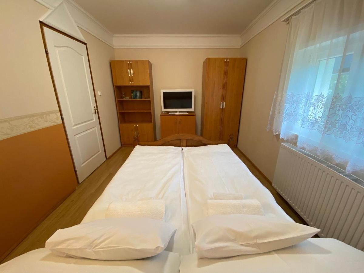 Rev1 Vendeghaz Apartment Révfülöp Екстериор снимка